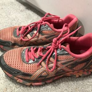 Asics Running Shoes (6.5)